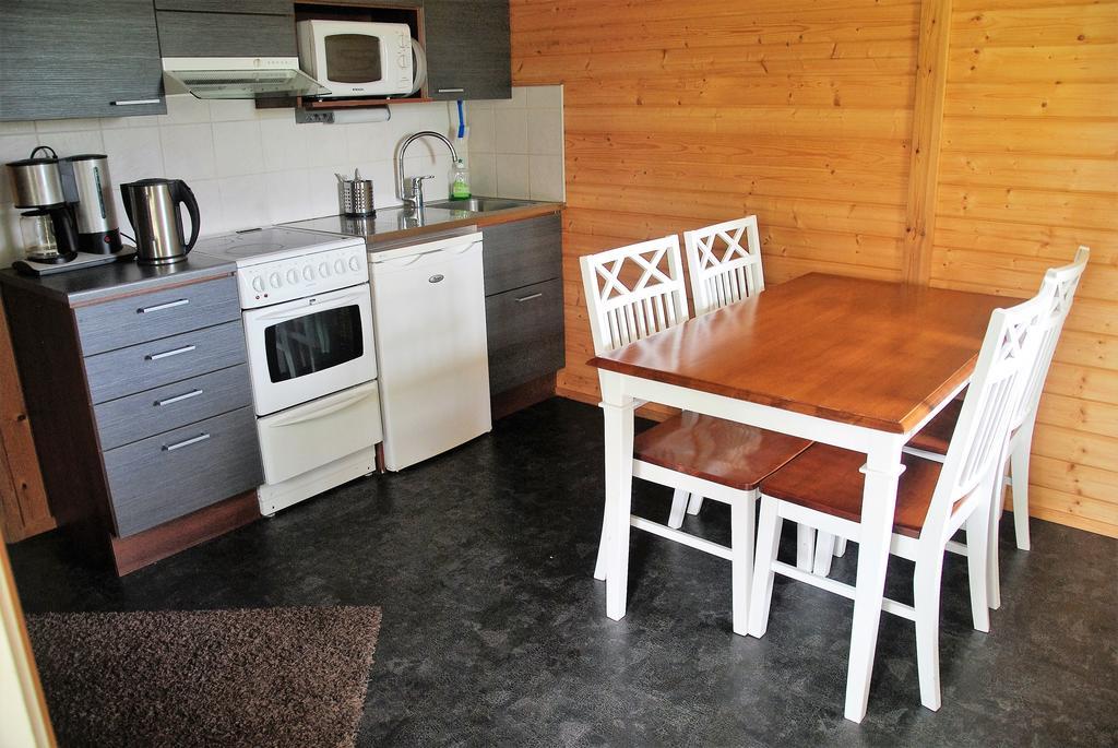 Hotel Tastulan Lomakylae Kaustinen Pokoj fotografie